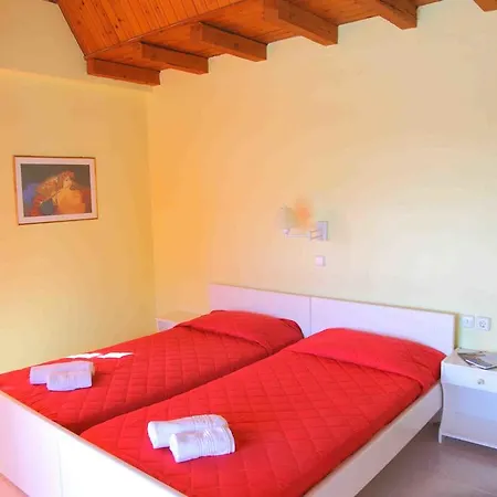 Forkin Apartment